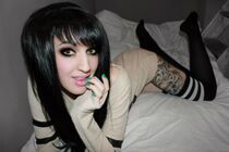 XRetweet (@AlexIneffable)